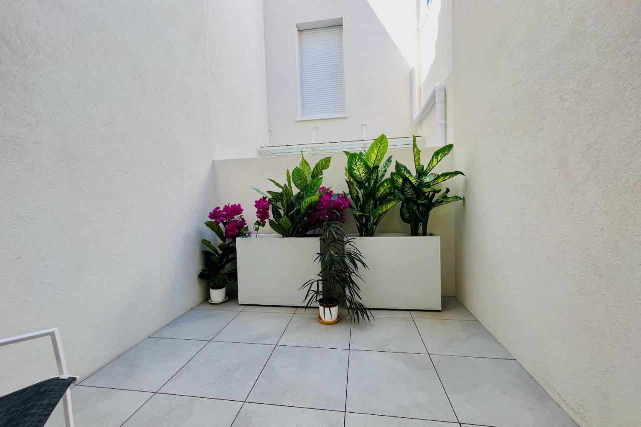 Villa Marie 1 - Superbe Appartement Climatise 2 Chambres Vue Mer Le Grau-du-Roi Ngoại thất bức ảnh